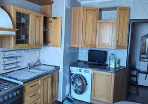 3-к квартира, вторичка, 77м2, 10/10 этаж