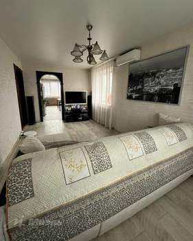 4-к квартира, вторичка, 78м2, 9/9 этаж