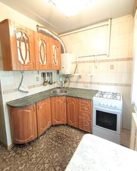 2-к квартира, вторичка, 43м2, 1/5 этаж