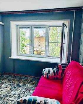 2-к квартира, вторичка, 42м2, 3/5 этаж