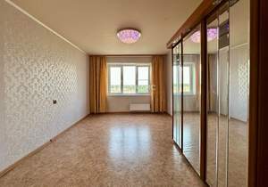 3-к квартира, вторичка, 65м2, 9/10 этаж