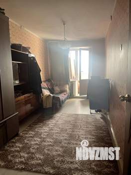 3-к квартира, вторичка, 59м2, 8/9 этаж