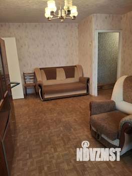 2-к квартира, вторичка, 43м2, 1/4 этаж
