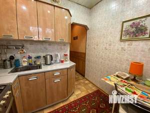 2-к квартира, вторичка, 45м2, 1/4 этаж