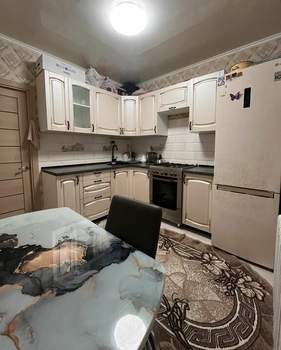 3-к квартира, вторичка, 63м2, 4/10 этаж