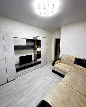2-к квартира, вторичка, 65м2, 1/9 этаж
