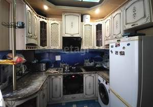 3-к квартира, вторичка, 63м2, 3/4 этаж