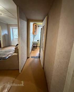 2-к квартира, вторичка, 42м2, 3/5 этаж