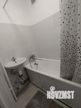 2-к квартира, вторичка, 43м2, 1/9 этаж
