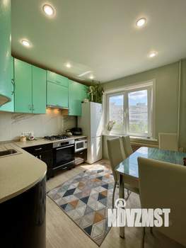 4-к квартира, вторичка, 76м2, 6/9 этаж