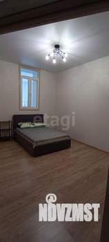3-к квартира, вторичка, 122м2, 1/5 этаж
