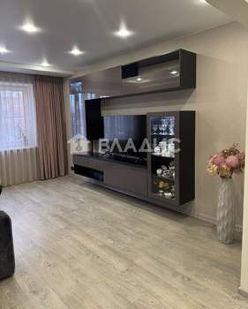 3-к квартира, вторичка, 63м2, 1/10 этаж