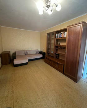 3-к квартира, вторичка, 53м2, 1/9 этаж