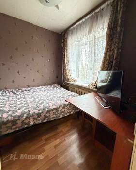 2-к квартира, вторичка, 42м2, 3/5 этаж