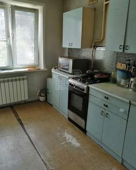 3-к квартира, вторичка, 56м2, 1/9 этаж