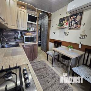 3-к квартира, вторичка, 57м2, 8/9 этаж