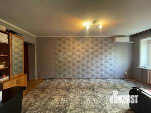 2-к квартира, вторичка, 42м2, 3/5 этаж