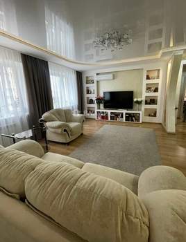 2-к квартира, вторичка, 79м2, 8/17 этаж