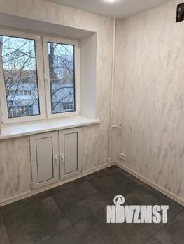 2-к квартира, вторичка, 42м2, 4/5 этаж