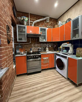 3-к квартира, вторичка, 62м2, 1/4 этаж