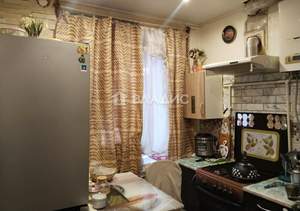 2-к квартира, вторичка, 40м2, 3/3 этаж