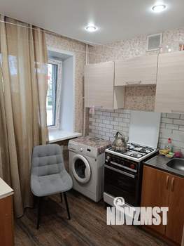2-к квартира, вторичка, 40м2, 1/5 этаж