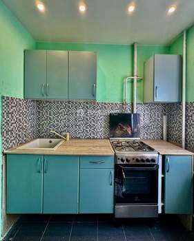 3-к квартира, вторичка, 57м2, 4/5 этаж