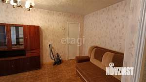 2-к квартира, вторичка, 44м2, 1/4 этаж