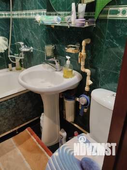 2-к квартира, вторичка, 45м2, 1/4 этаж