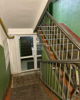 2-к квартира, вторичка, 44м2, 1/5 этаж