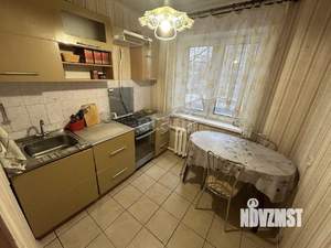 2-к квартира, вторичка, 42м2, 3/5 этаж
