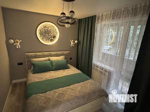 2-к квартира, вторичка, 53м2, 1/9 этаж