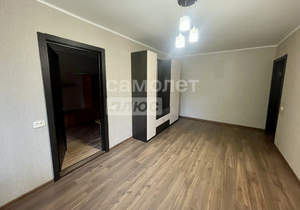 3-к квартира, вторичка, 56м2, 1/5 этаж