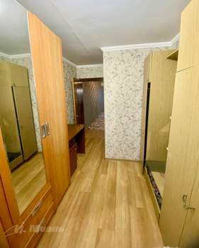 2-к квартира, вторичка, 42м2, 3/5 этаж