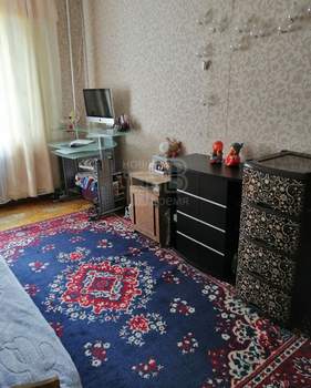 3-к квартира, вторичка, 56м2, 1/9 этаж