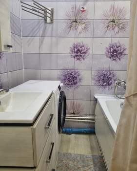 2-к квартира, вторичка, 55м2, 2/2 этаж